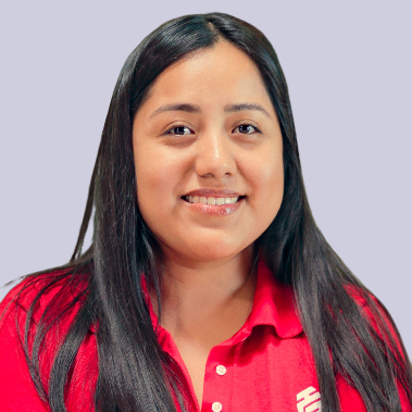 Nayeli Headshot (sm)